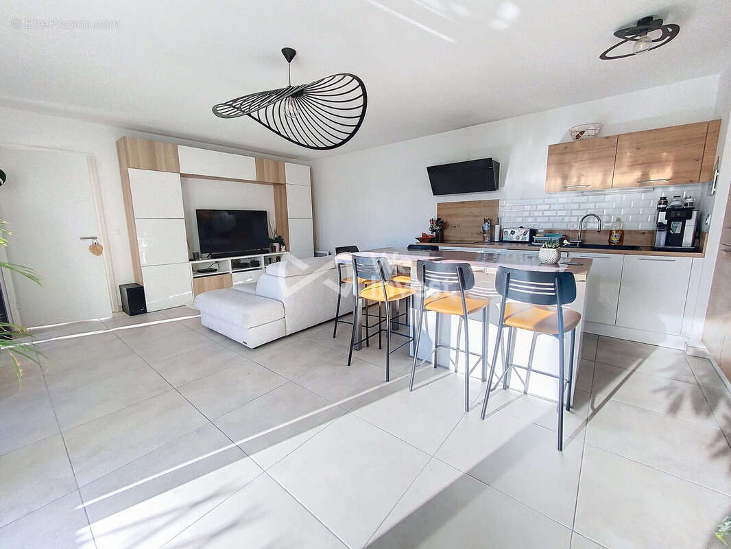 Appartement à SAINT-JEAN-DE-VEDAS