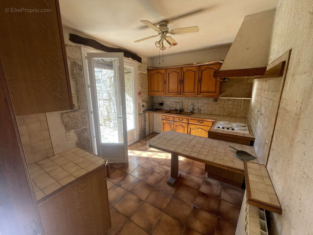 Maison à VILLEVEYRAC