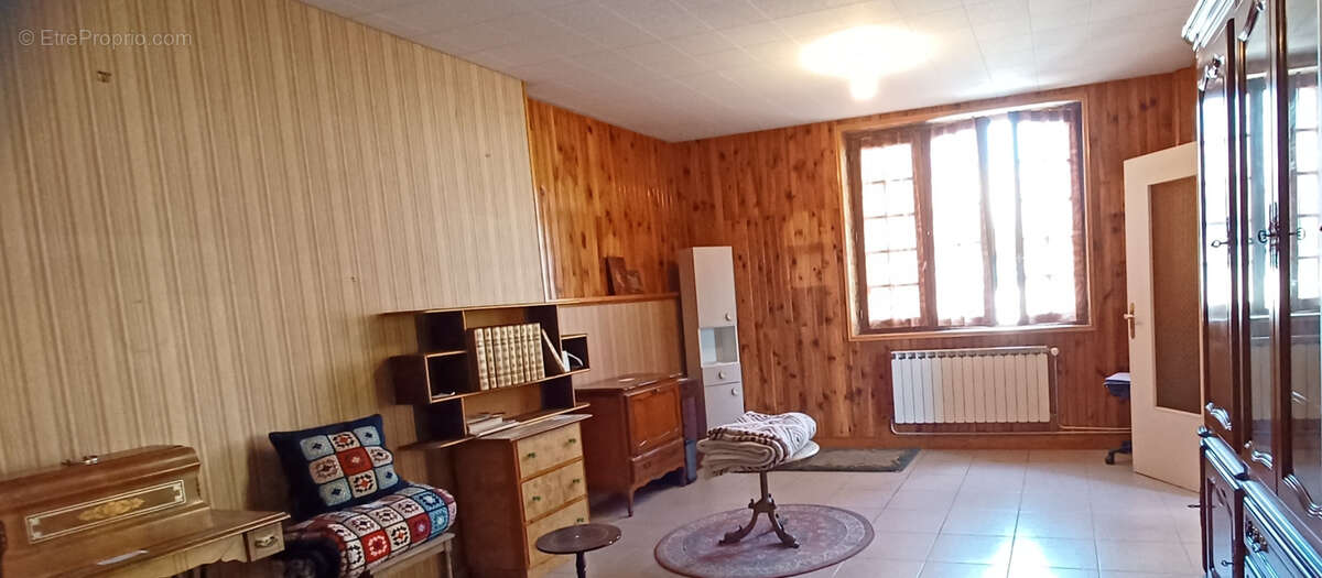 Maison à SAINT-LEOPARDIN-D&#039;AUGY