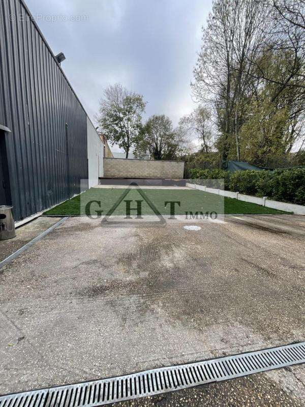 Commerce à CHAMPIGNY-SUR-MARNE