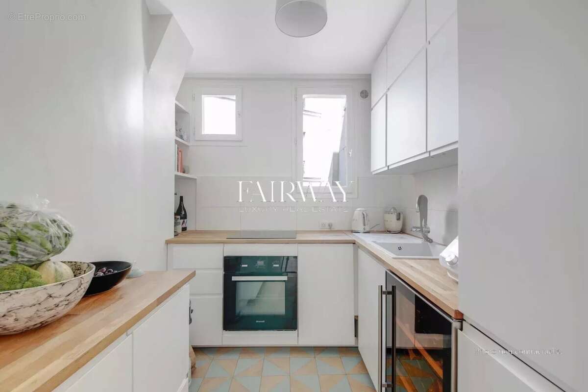 Appartement à PARIS-2E