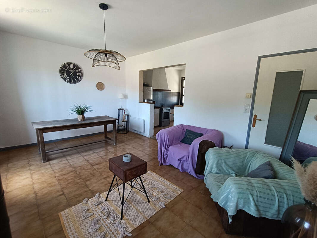 Maison Tonnay Charente 9 pièce(s) 204.18 m2 - photo 8