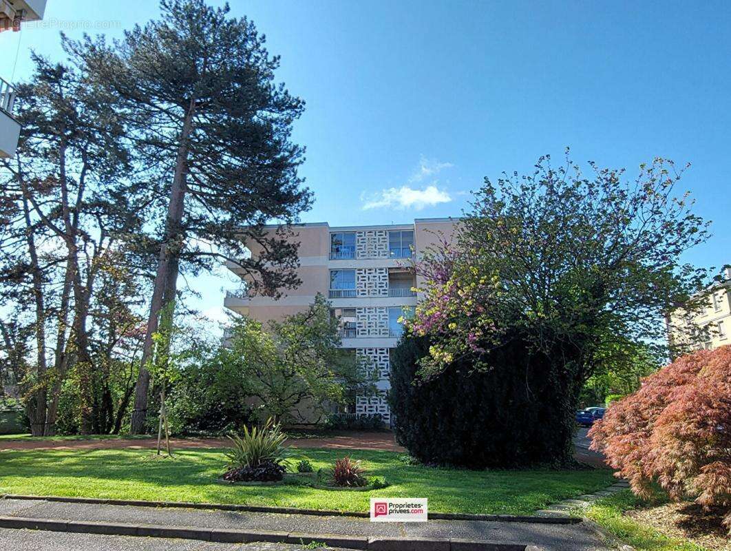 Appartement à TASSIN-LA-DEMI-LUNE