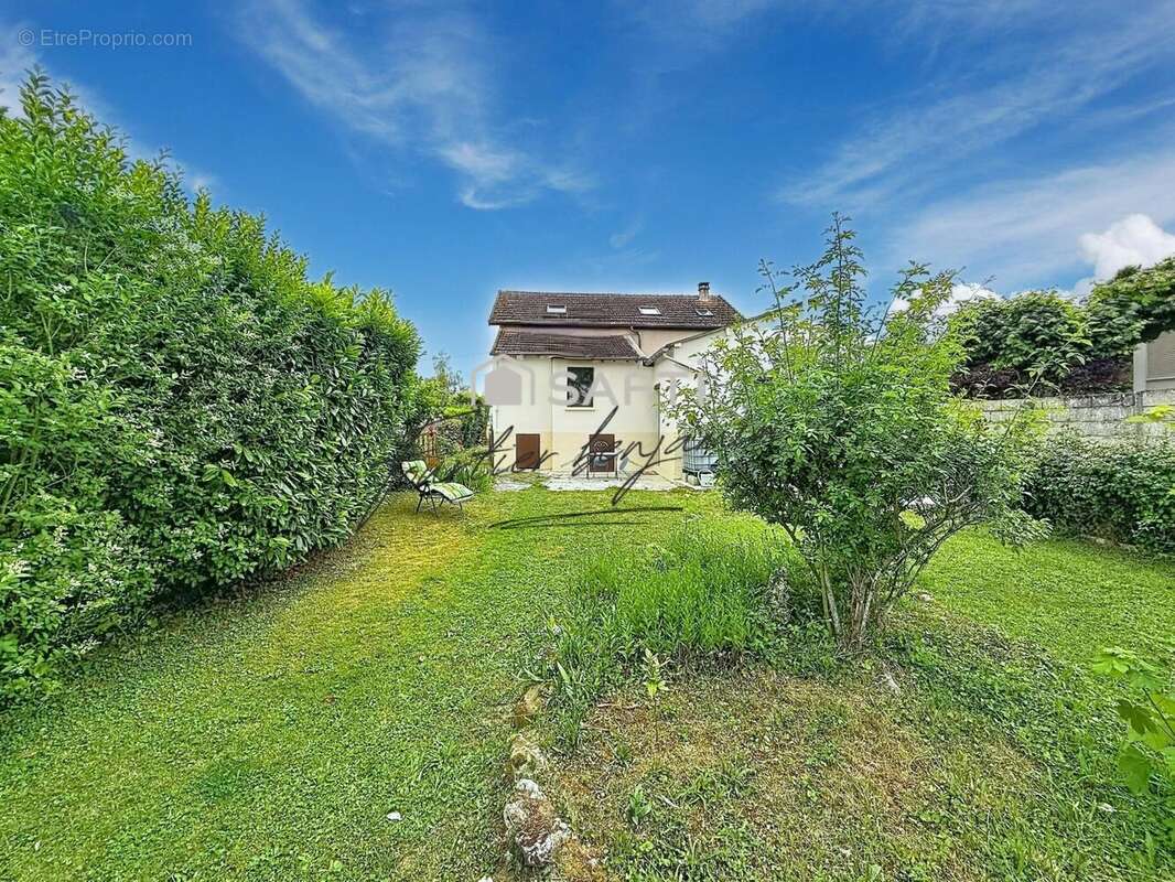 Maison 95 m² à Longueville  - photo 3