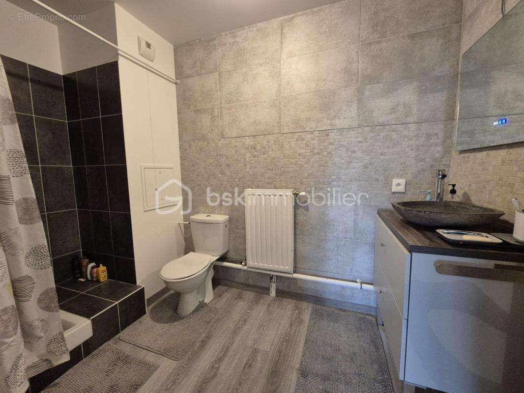 Appartement à TIGERY
