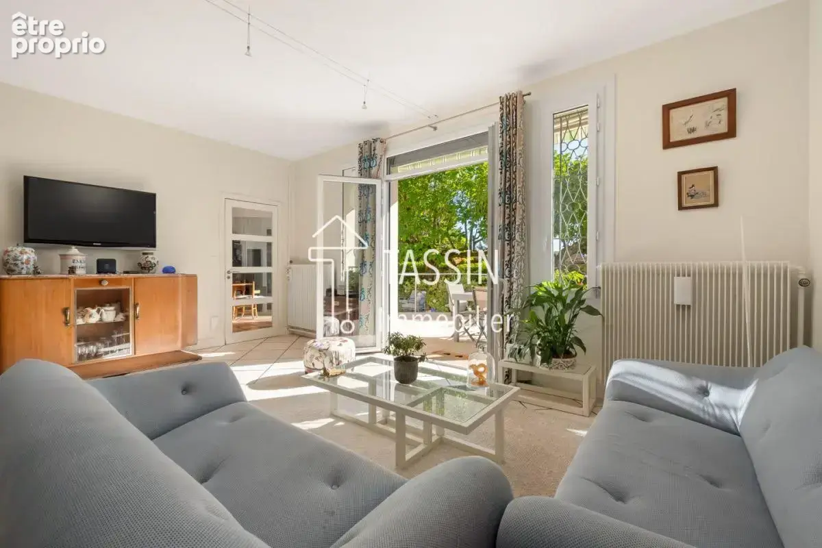 Francheville - maison ancienne avec piscine et vue dégagée - photo 2