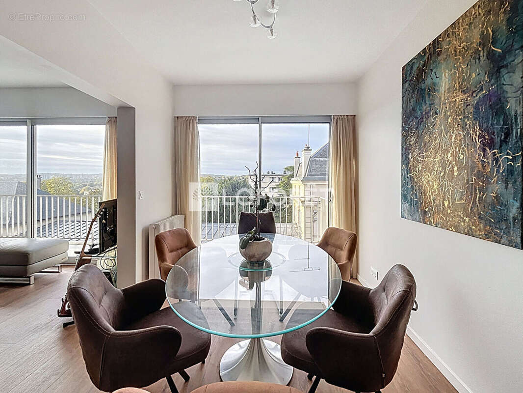 Appartement à SAINT-GERMAIN-EN-LAYE