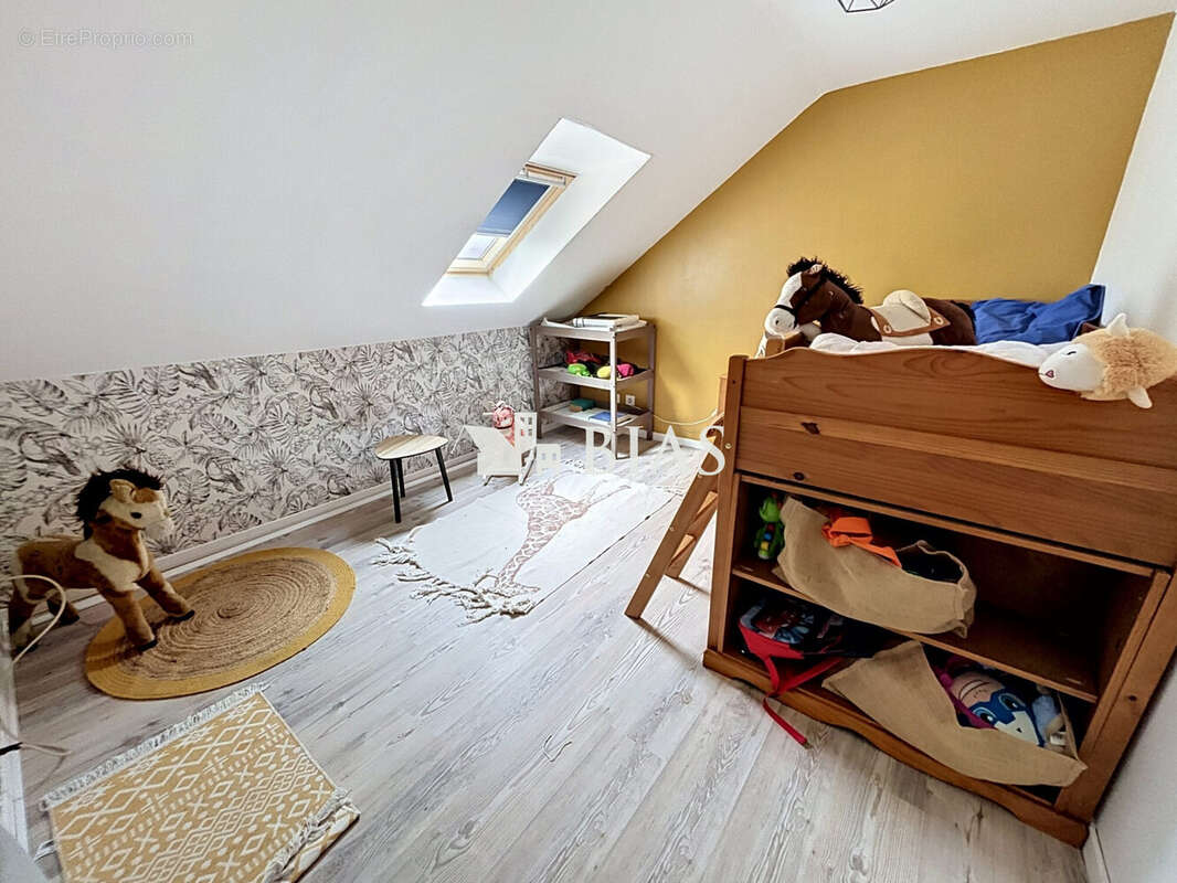 Maison à CRIQUEBEUF-SUR-SEINE