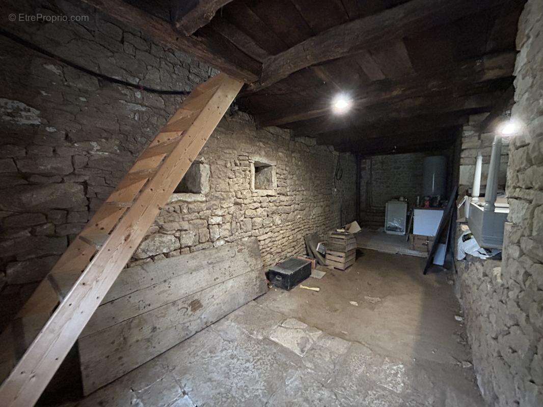 Maison à LIMALONGES