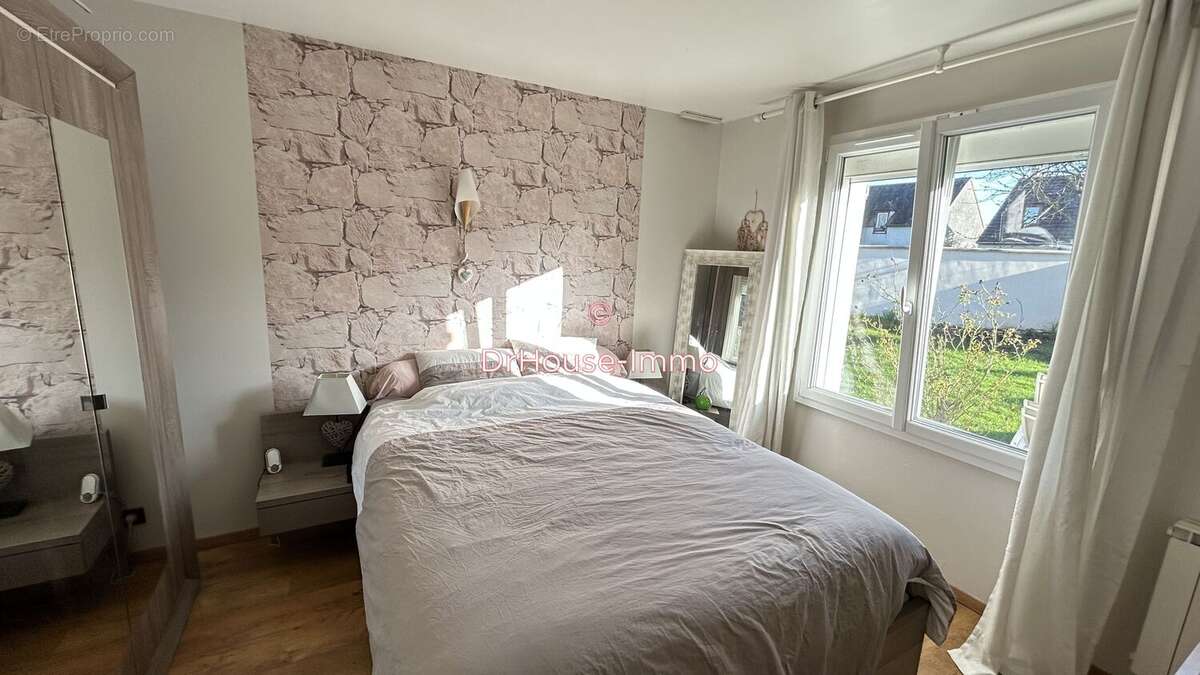 Maison à CRISENOY