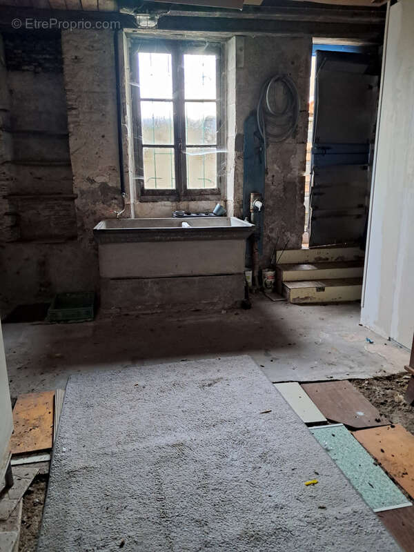 Maison à NEUVY-SUR-LOIRE