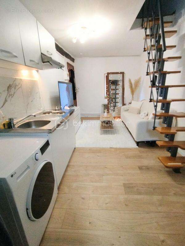 Appartement à DAMMARIE-LES-LYS