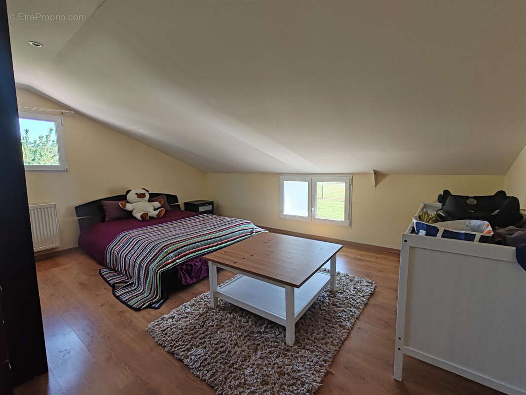 Maison à VILLERS-COTTERETS