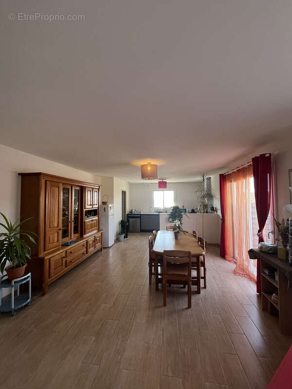 À découvrir sans tarder : belle villa familiale de plain-pied aux portes de Castelnaudary ! - photo 2