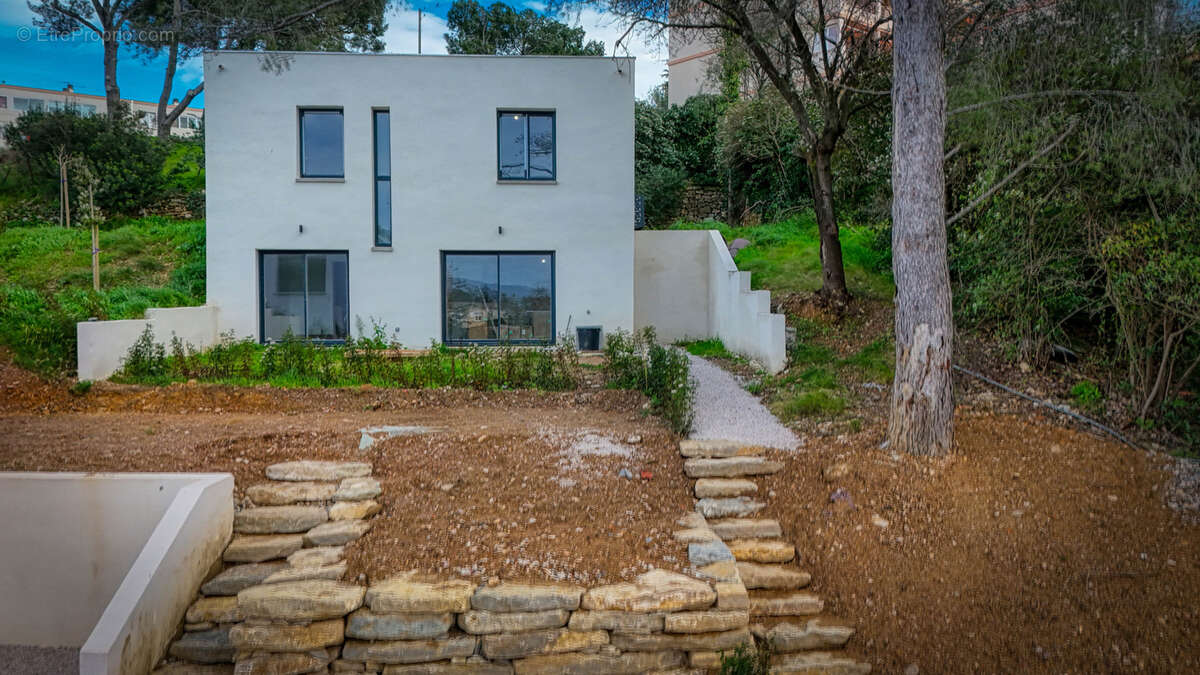 Maison à LA SEYNE-SUR-MER
