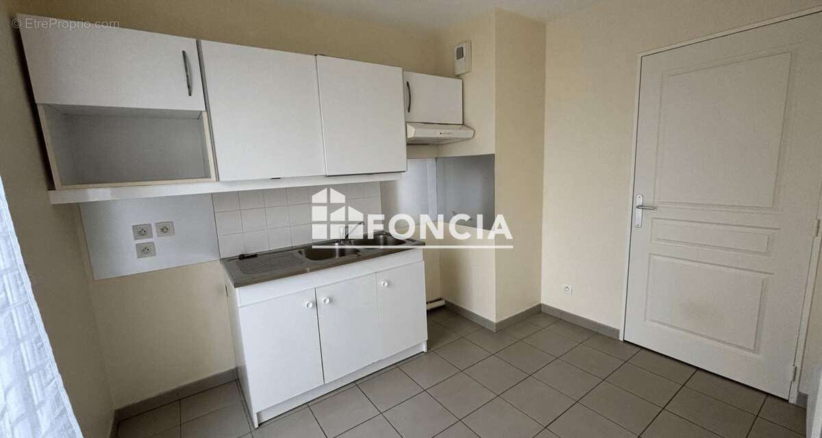 Appartement à SAINT-SEBASTIEN-DE-MORSENT