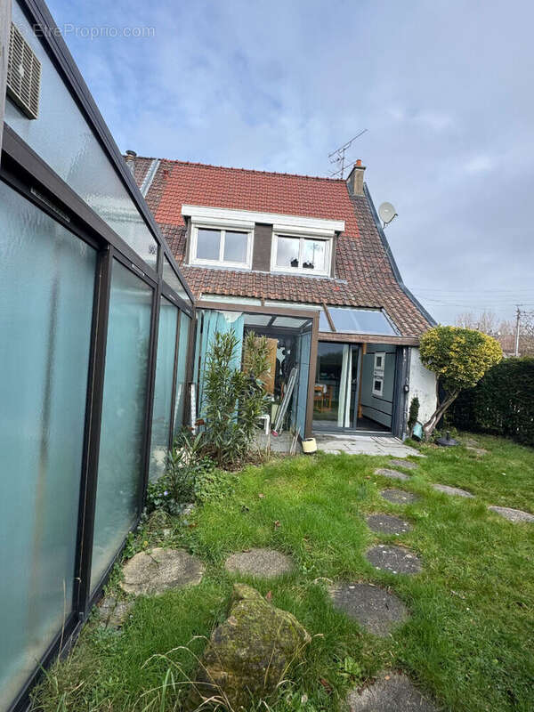 Maison Calais Avenue Blériot de 137 m2- jardin - photo 10