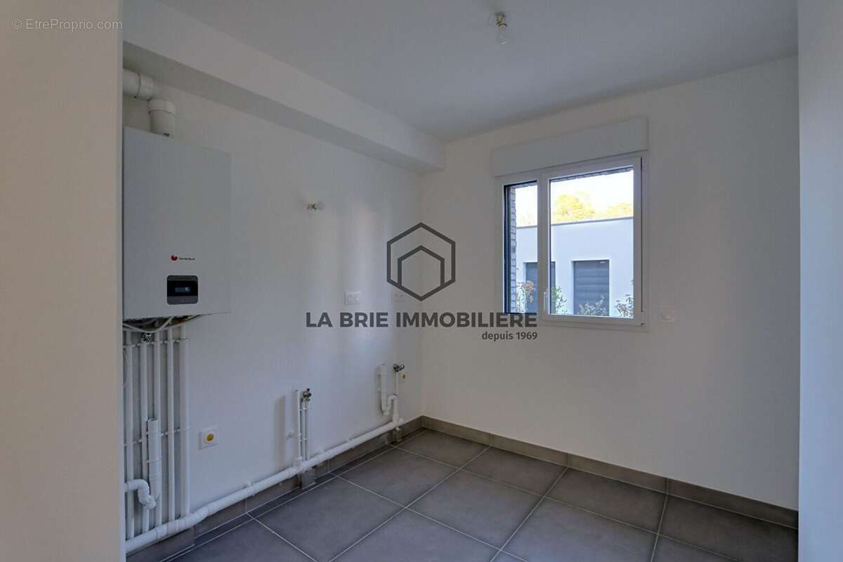 Appartement 50 m² à Rubelles  - photo 7