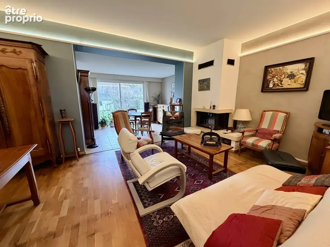 Jolie maison PENTAGONE plain-pied 4 chambres - 111m² - terrain 426m² - photo 7