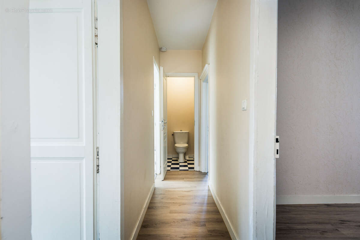 Bâtisse de charme avec 2 logements indépendants - photo 45