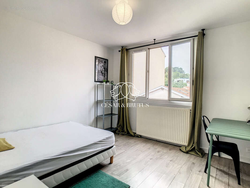 Appartement à LYON-9E