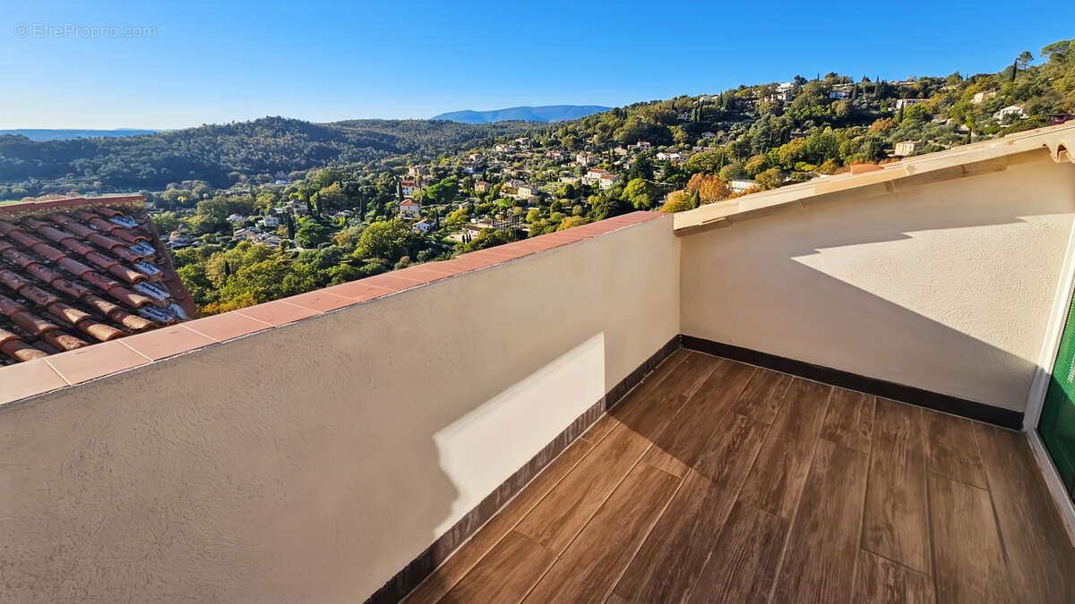 Appartement à CALLIAN