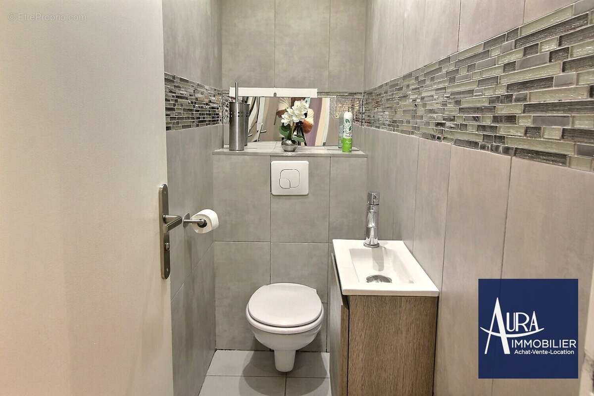 0_0004 - Appartement à LES LILAS