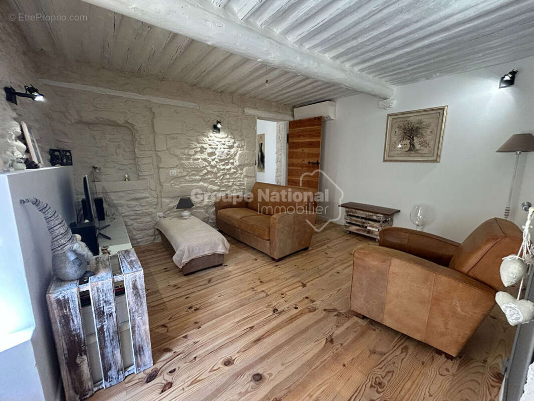 Maison à CHATEAUNEUF-DU-PAPE