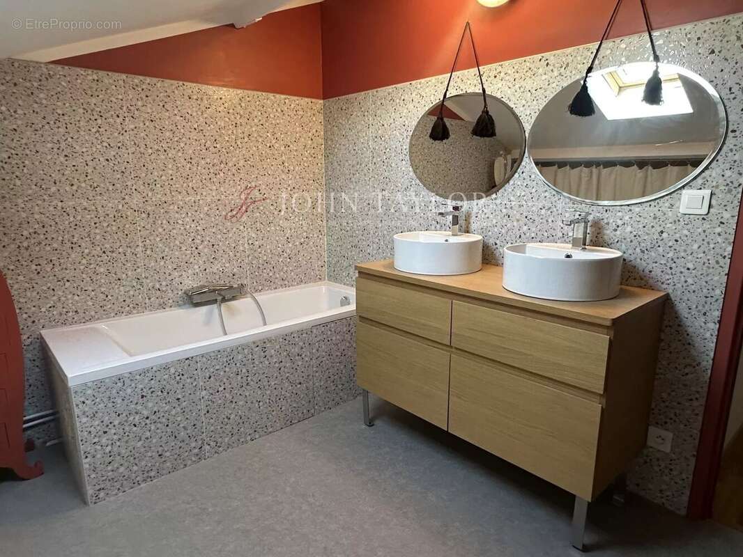 Maison à EYGALIERES