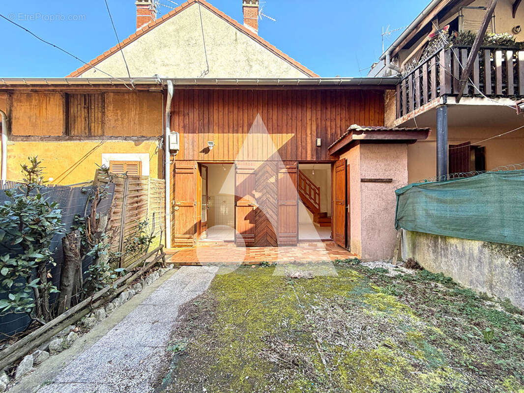 Appartement à AIX-LES-BAINS