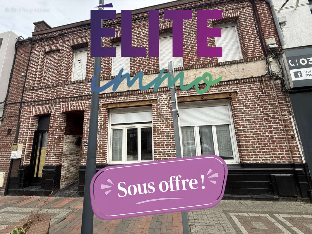 Immeuble de rapport 3 lots et hangar - photo 1