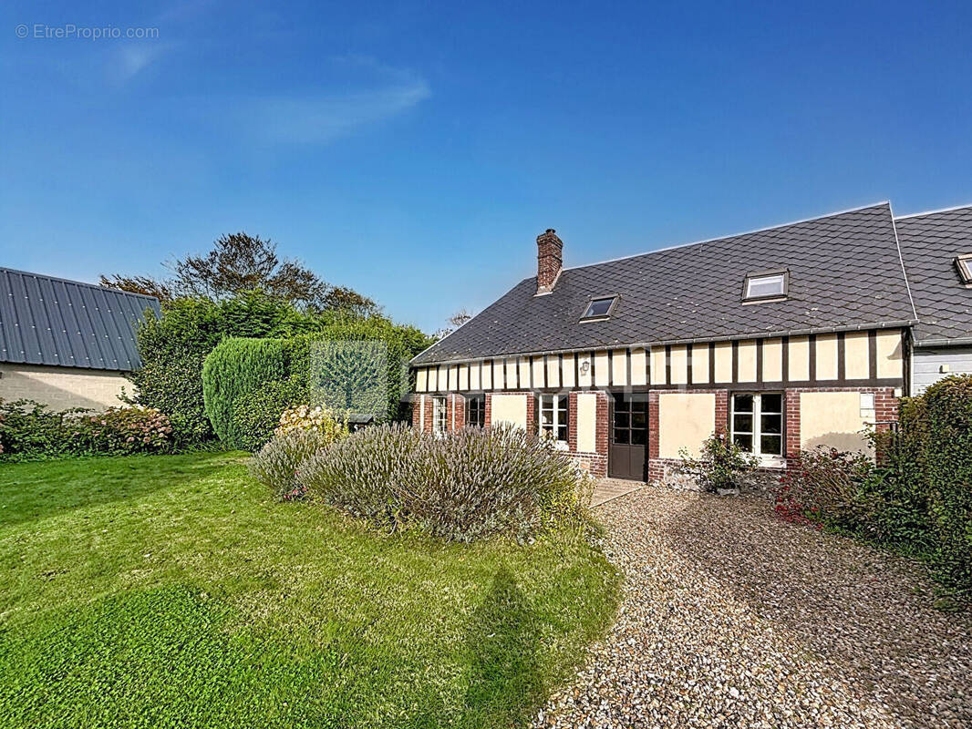 Maison à SAINT-MARTIN-AUX-BUNEAUX