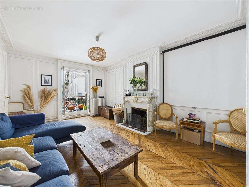 Appartement à PARIS-9E