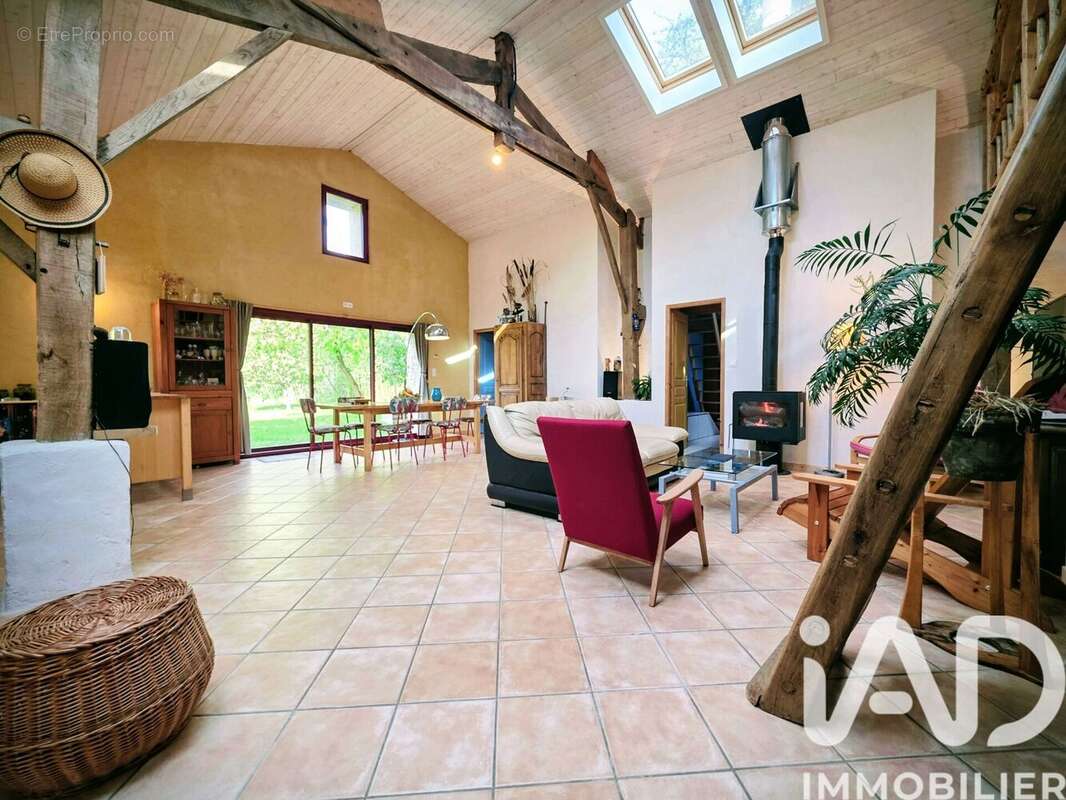 Photo 3 - Maison à LA MARNE
