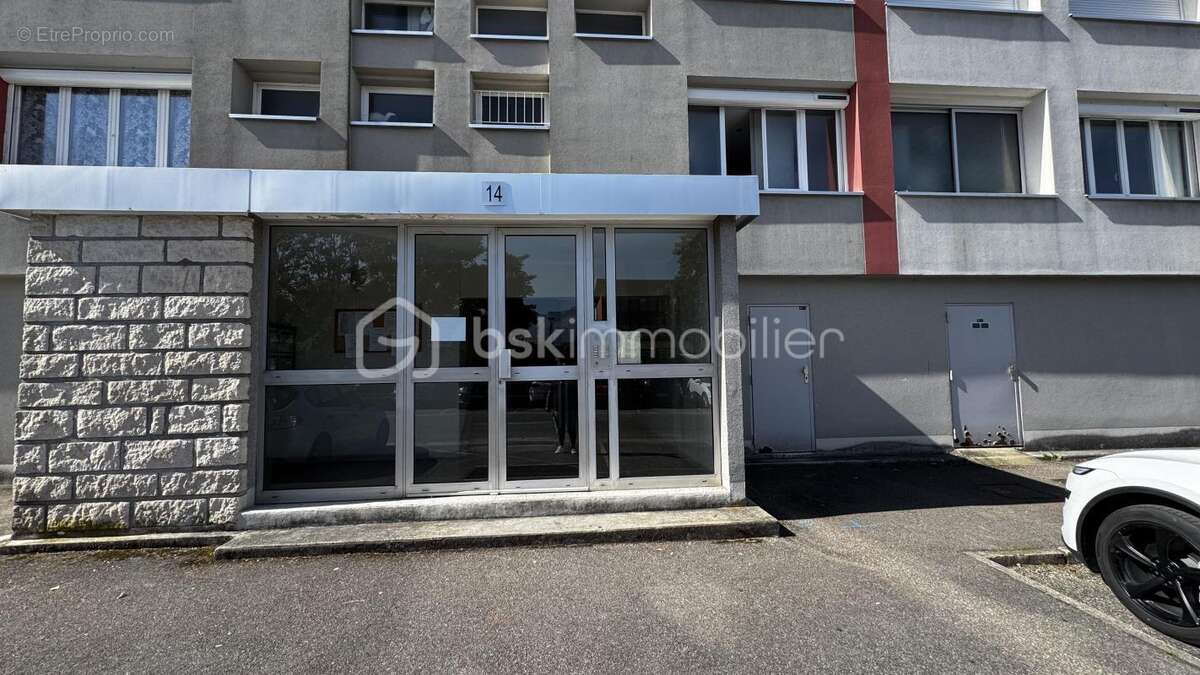 Spacieux T4 climatisé dans un secteur recherché de Saint-Martin-d’Hères - photo 12