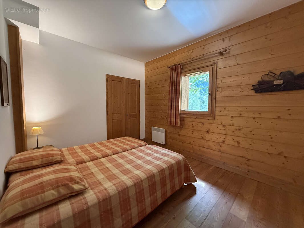 Appartement rez de jardin 2 chambres 65 m2 - photo 4