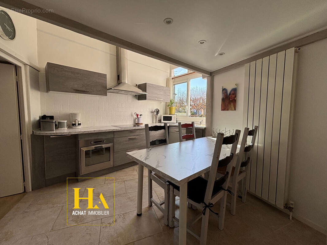 Appartement à ROMANS-SUR-ISERE