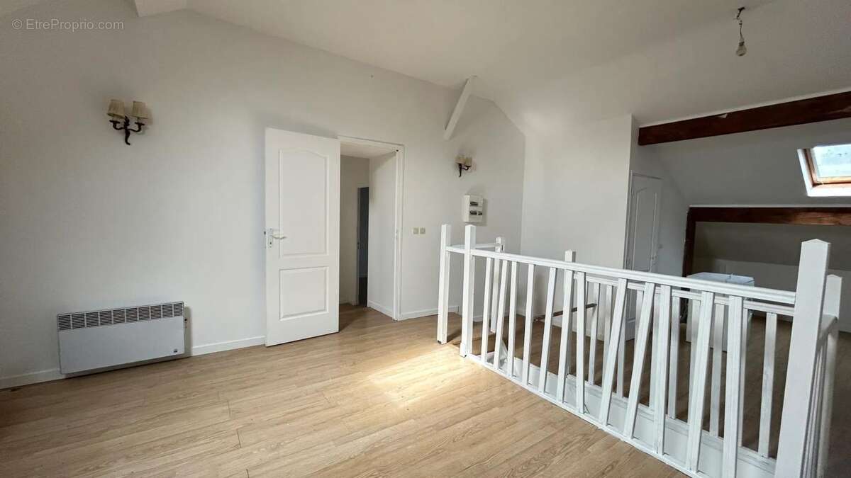 Maison à FONTENAILLES