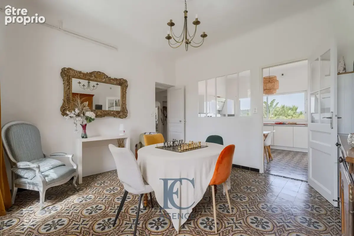 Maison de caractère de 145 m2 vue dégagée - photo 6