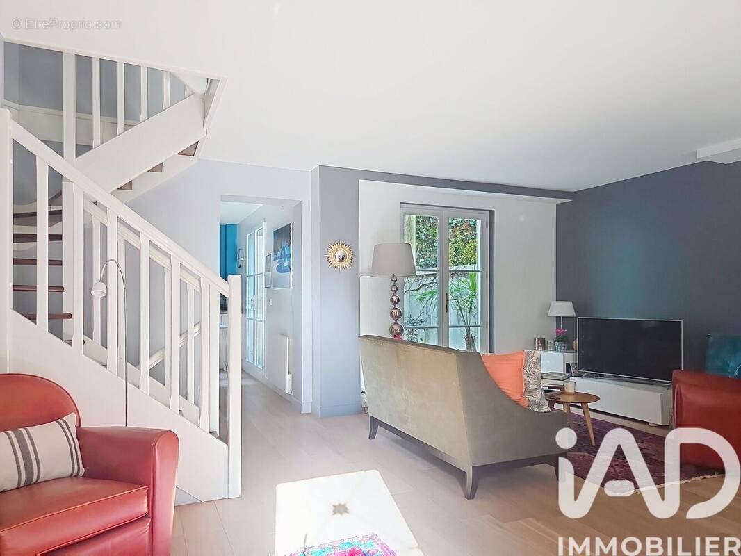 Photo 1 - Maison à MARLY-LE-ROI