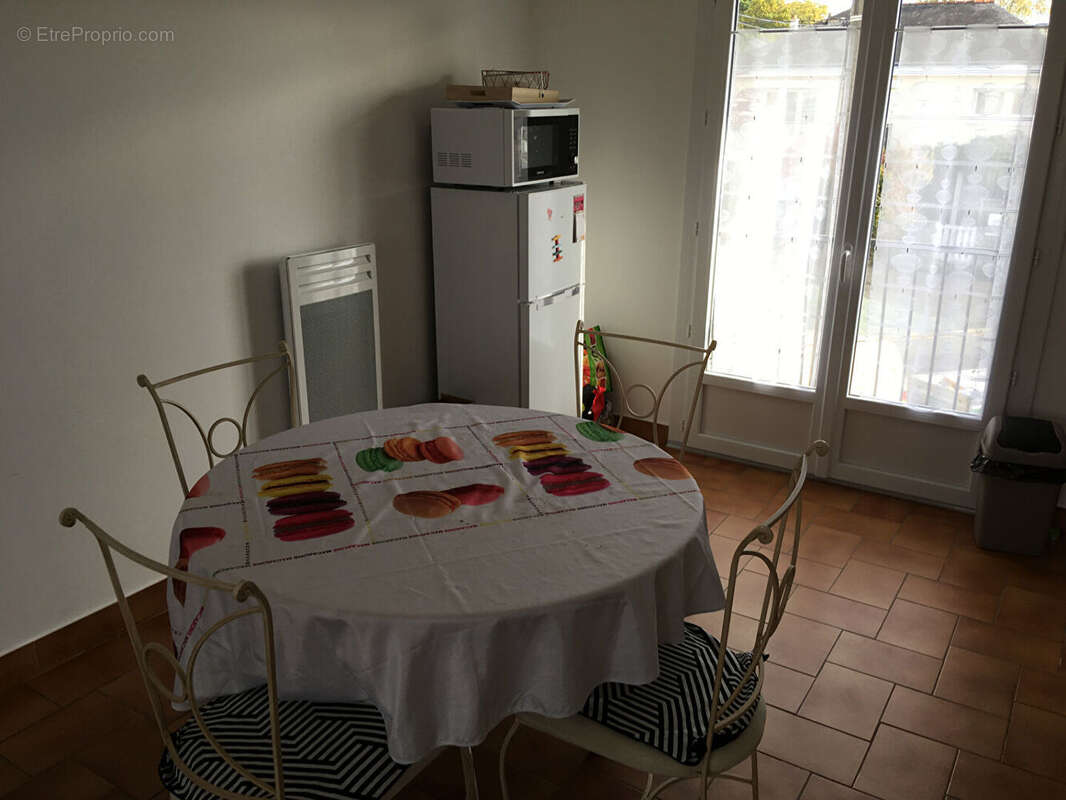 Appartement à LES PONTS-DE-CE