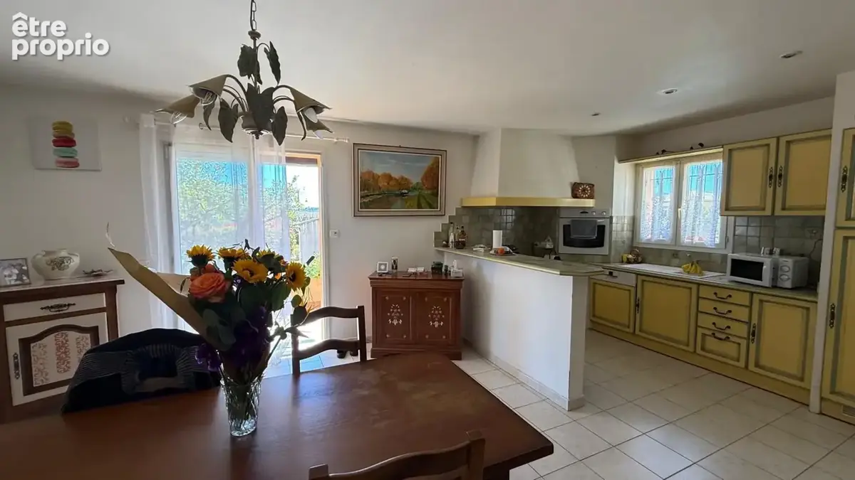 Maison traditionnelle de 110 m² type 4 – Terrain 1 011 m² - photo 10