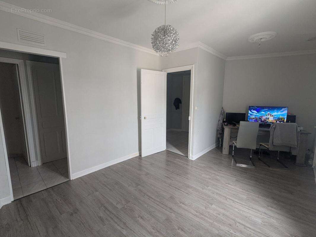 Appartement à BEZIERS