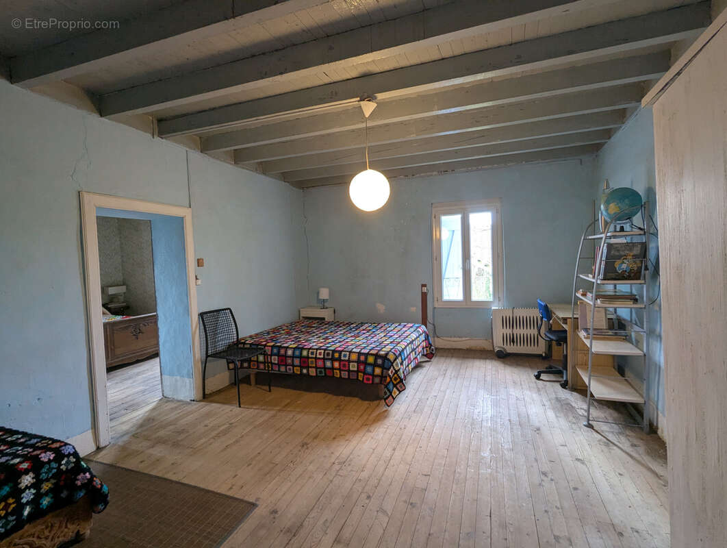 Maison à LISLE-SUR-TARN