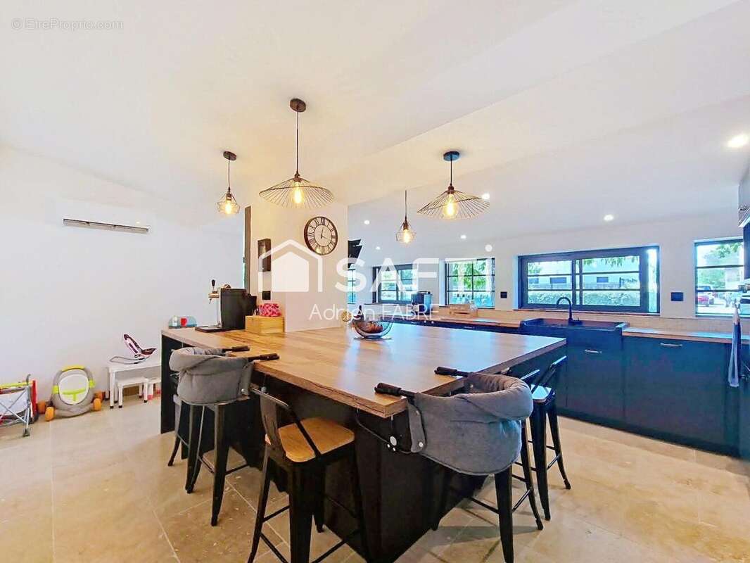 Maison 180 m² à Bessieres  - photo 8