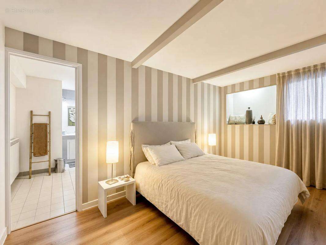 Appartement de 2 pièces de 65 m² à Vichy - photo 2