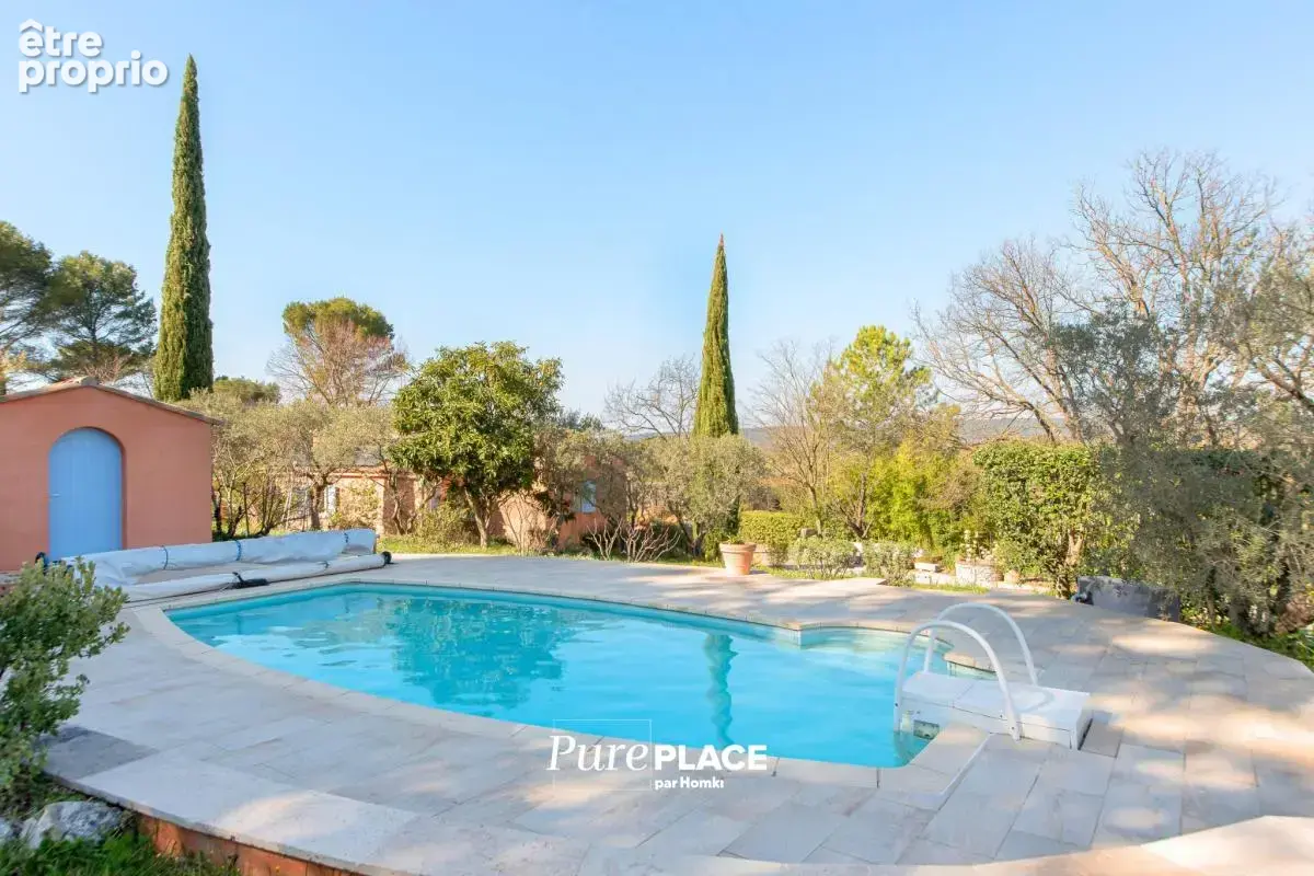 Maison T7 de 209 m² sur 6600 m² de terrain avec piscine à Aix-en-Provence - photo 4