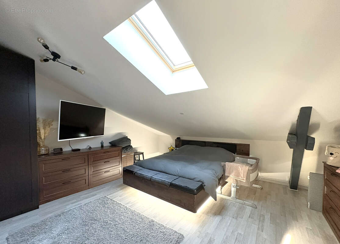 Maison à AMBERIEUX-EN-DOMBES