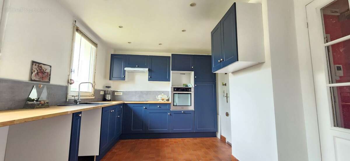 Appartement à MAISONS-LAFFITTE