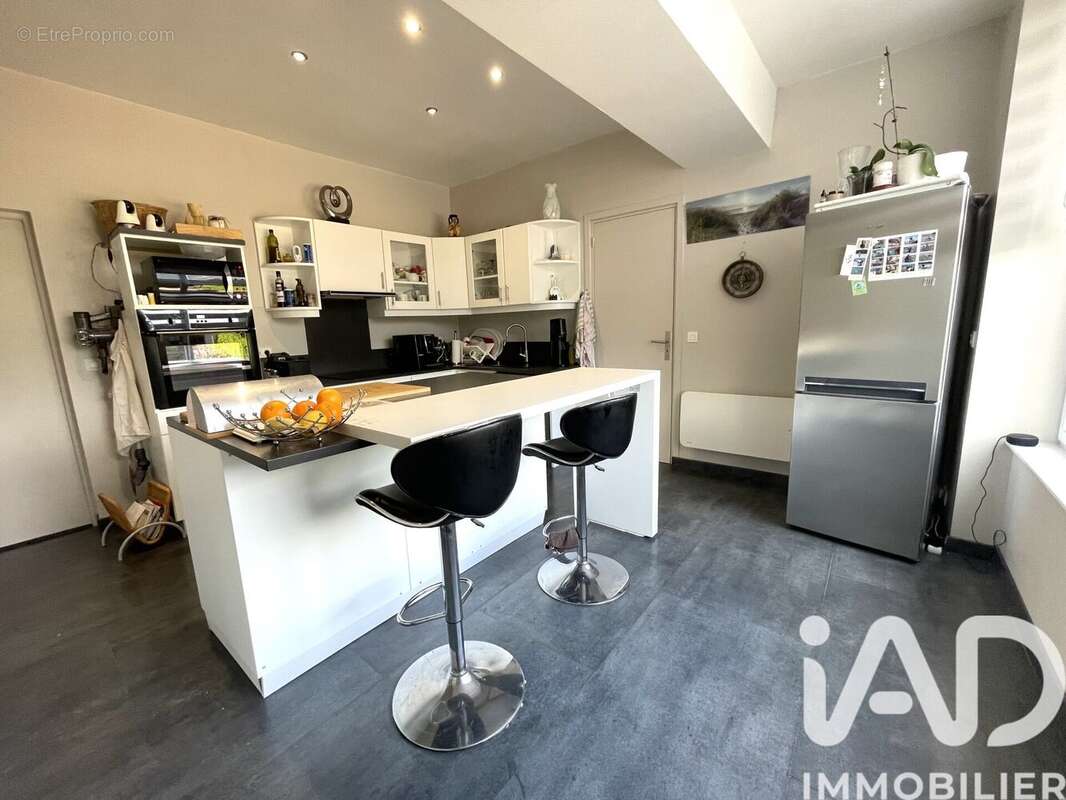 Maison 137 m² à Perros-Guirec  - photo 4